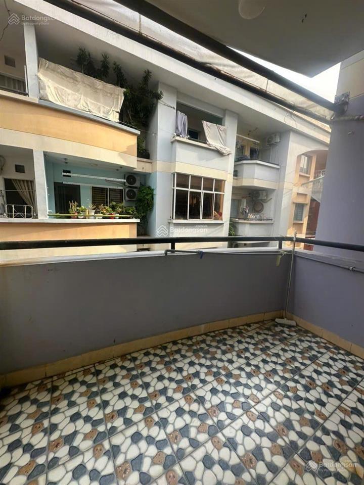 Nhượng lại căn hộ thấp tầng da sà khu tên lửa bình tân, 73m2, 2pn 2wc, sổ hồng riêng, giá 2,4 tỷ