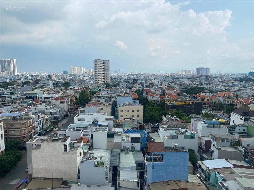 Căn hộ fulouse 75m 2pn 2wc. full nội thất. giá 9 triệu.  0906 780 ***