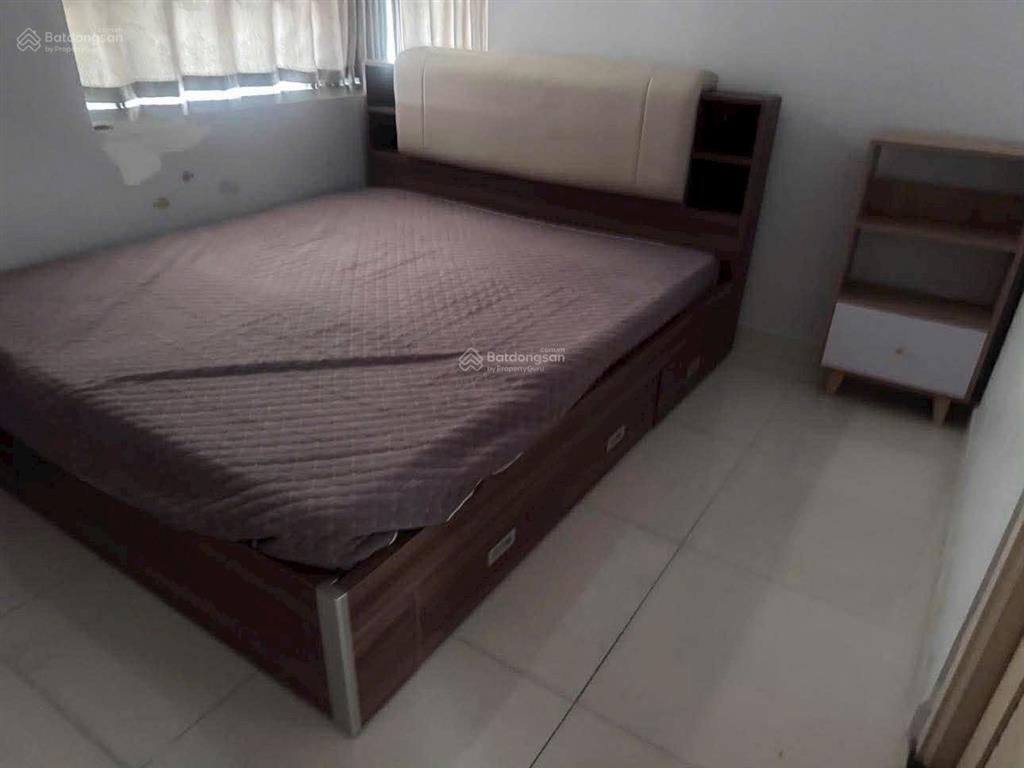 Căn hộ fulouse 75m 2pn 2wc. full nội thất. giá 9 triệu.  0906 780 ***