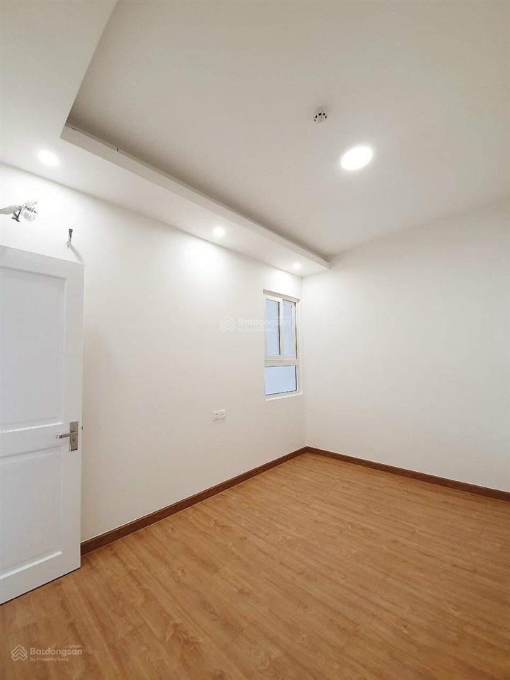 Bán căn hộ moonlight boulevard 68m2 2pn 2wc, lầu đẹp, chỉ 3,5 tỷ