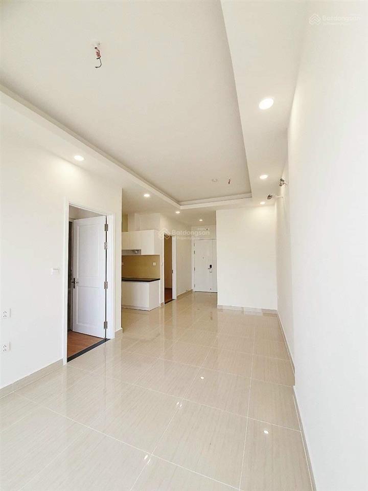 Bán căn hộ moonlight boulevard 68m2 2pn 2wc, lầu đẹp, chỉ 3,5 tỷ