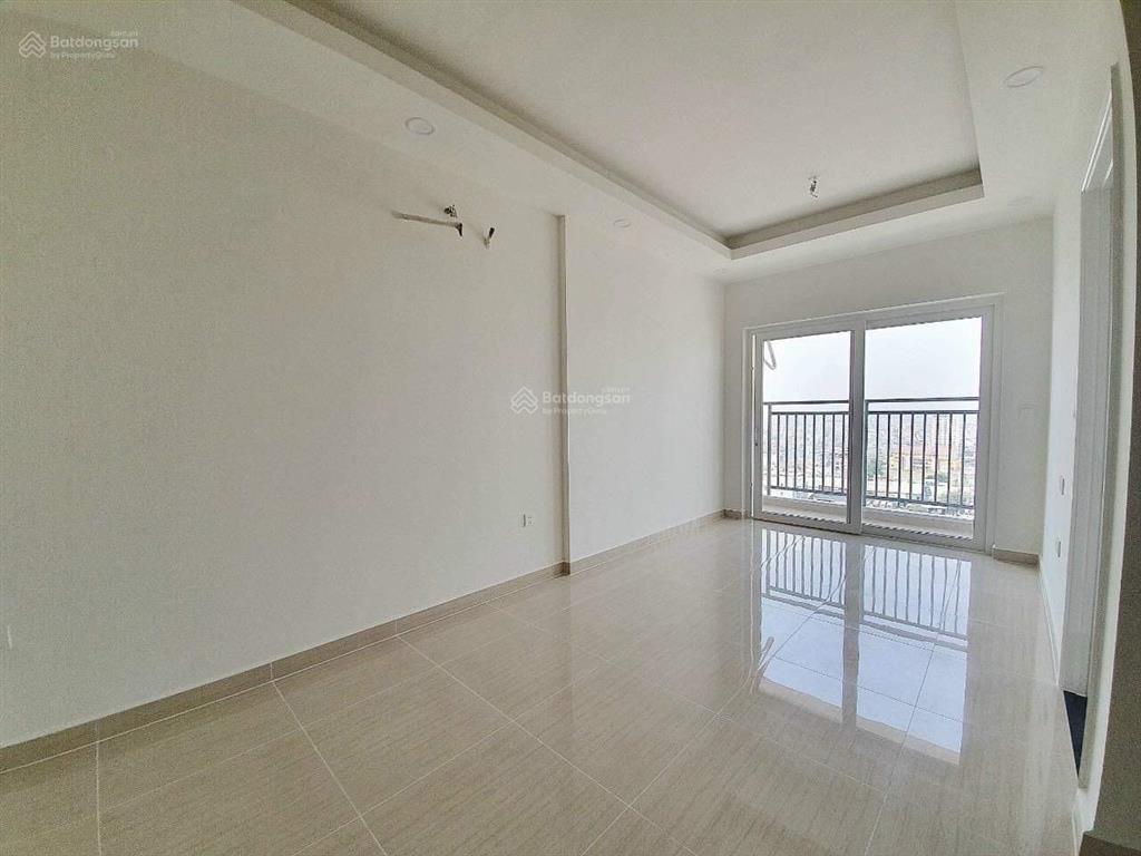 Bán căn hộ moonlight boulevard 68m2 2pn 2wc, lầu đẹp, chỉ 3,5 tỷ