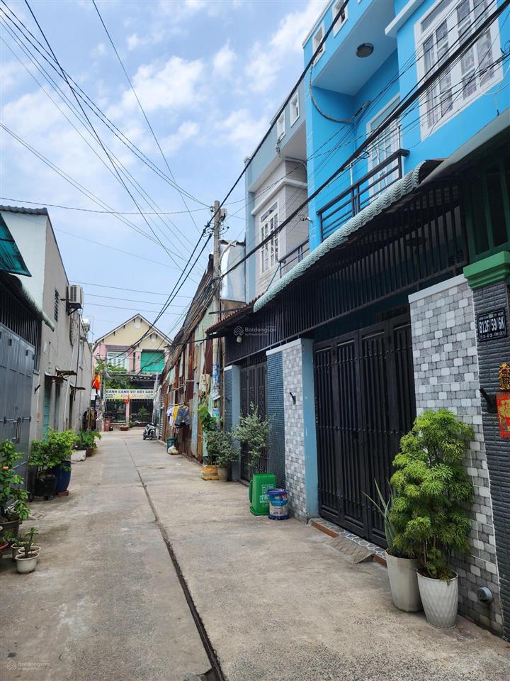 Ccg bán nhà 1 lầu,2pn, 1 sẹc liên ấp 123 vĩnh lộc b. nhà cứng cáp, dchh