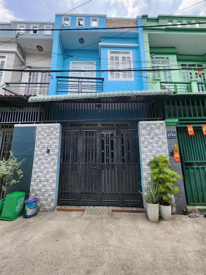 Ccg bán nhà 1 lầu,2pn, 1 sẹc liên ấp 123 vĩnh lộc b. nhà cứng cáp, dchh