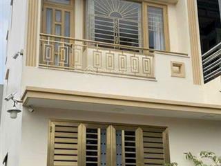 Bán nhà giáp chợ bình thành, hẻm 5m,dt 70m2 nhà xây ở, còn mới 80%. chắc chắn, kiên cố