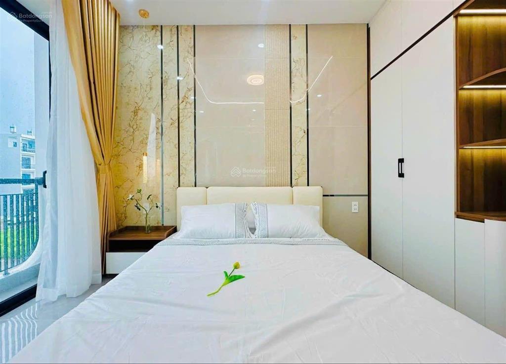 Nhà khu phân lô, đúc 4 tấm, siêu kiên cố, nội thất cực vip tại kdc vĩnh lộc