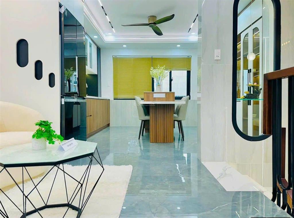 Nhà khu phân lô, đúc 4 tấm, siêu kiên cố, nội thất cực vip tại kdc vĩnh lộc