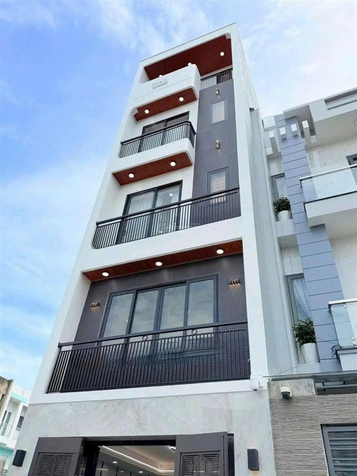 Nhà khu phân lô, đúc 4 tấm, siêu kiên cố, nội thất cực vip tại kdc vĩnh lộc