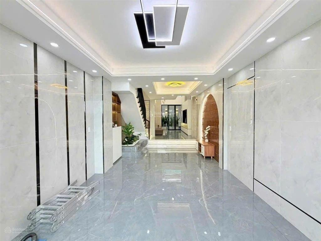 Nhà khu phân lô, đúc 4 tấm, siêu kiên cố, nội thất cực vip tại kdc vĩnh lộc