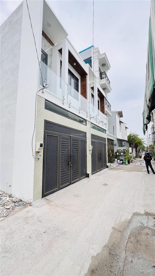 Nhà đẹp mới xây 6,8 tỷ, đường oto ngay cá sấu hoa cà, hiệp bình chánh