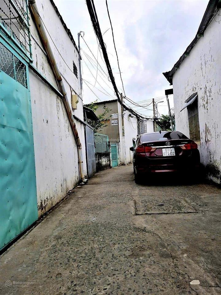 Nhà đẹp 5 tỷ, hẻm oto kha vạn cân, gần đại học ngân hàng