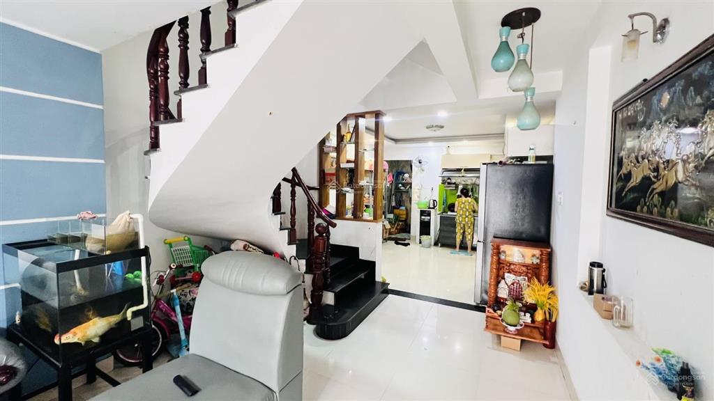 Nhà đẹp 4 tầng ngay hoàng diệu 2, trung tâm linh chiểu, oto đậu trong nhà