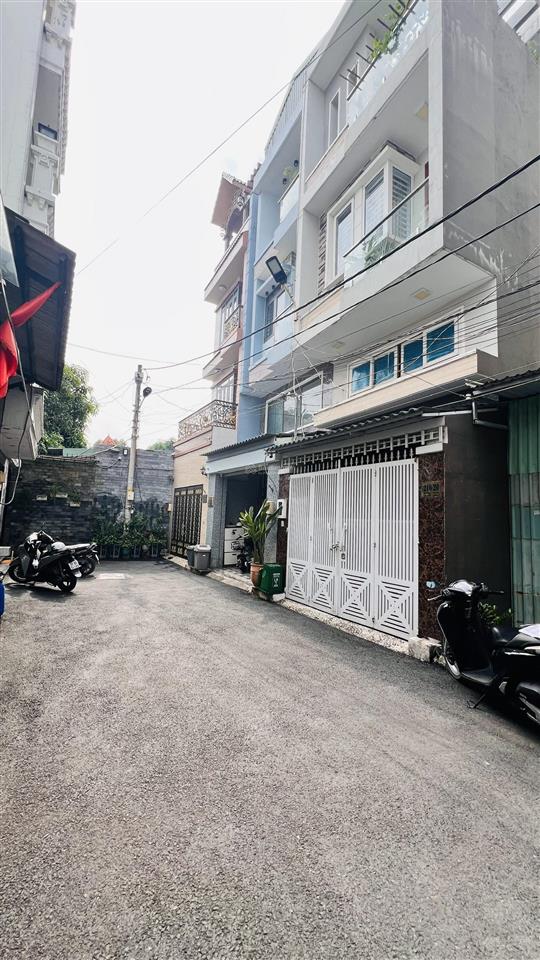 Nhà đẹp 4 tầng ngay hoàng diệu 2, trung tâm linh chiểu, oto đậu trong nhà