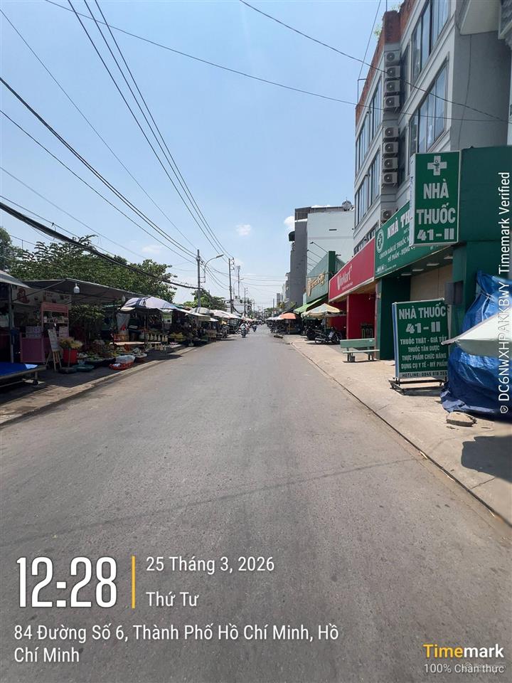 Bán nền đất đẹp 5.5 tỷ, đường oto, gần siêu thị gigamall, chợ bình triệu