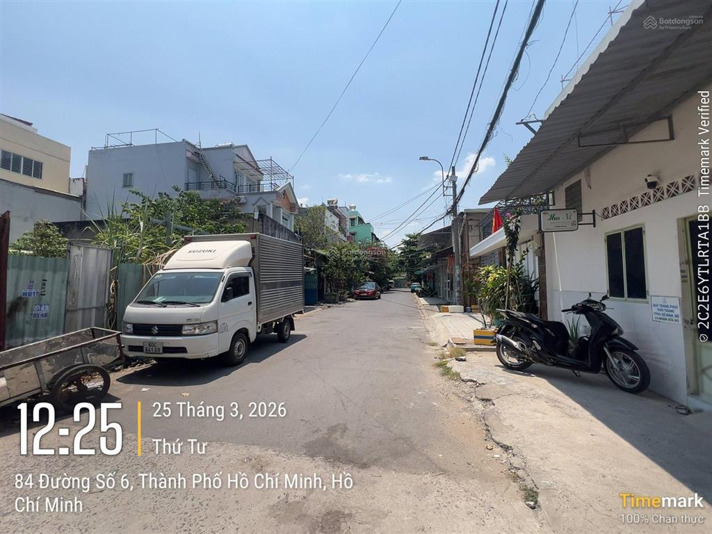 Bán nền đất đẹp 5.5 tỷ, đường oto, gần siêu thị gigamall, chợ bình triệu