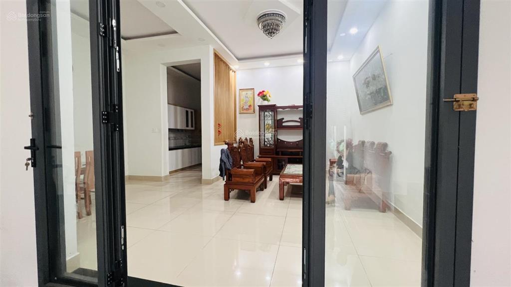 Bán nhà riêng tại đường số 4 linh xuân, 8,4 tỷ, 140 m2, 3 tầng, 5wc, chính chủ