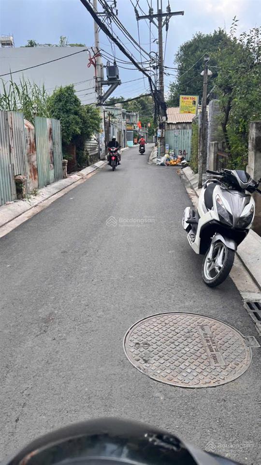 6.85 tỷ nền đất xe hơi, mặt tiền đường 42 hiệp bình chánh, sát chợ hiệp bình, pvđ, gigamall...