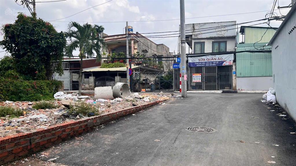 6.85 tỷ nền đất xe hơi, mặt tiền đường 42 hiệp bình chánh, sát chợ hiệp bình, pvđ, gigamall...