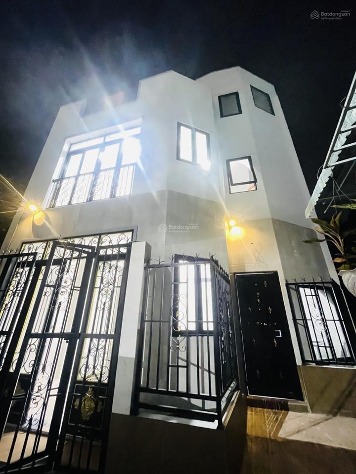 Nhà mới, đẹp 5.5 tỷ đường nguyễn văn lịch, p. linh tây, gần chợ thủ đức, oto tận cửa.