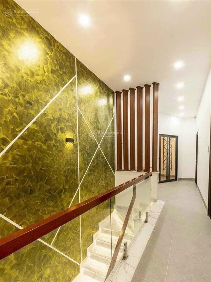 Giảm 500 triệu bán nhà đẹp phú lợi hướng đông nam