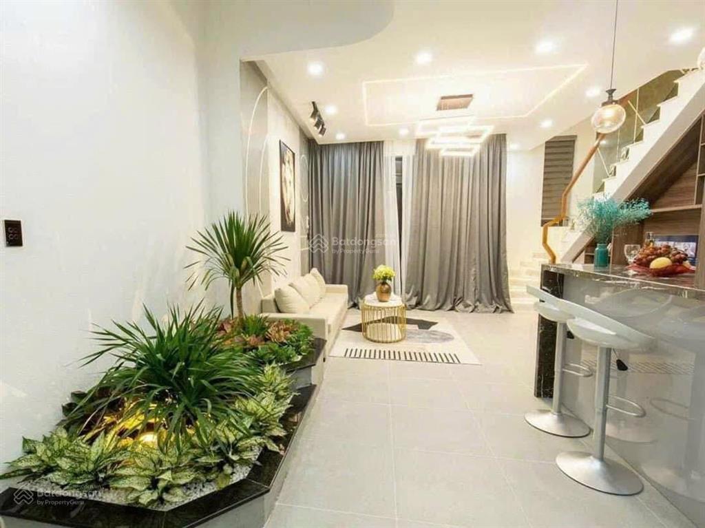 Giảm 500 triệu bán nhà đẹp phú lợi hướng đông nam