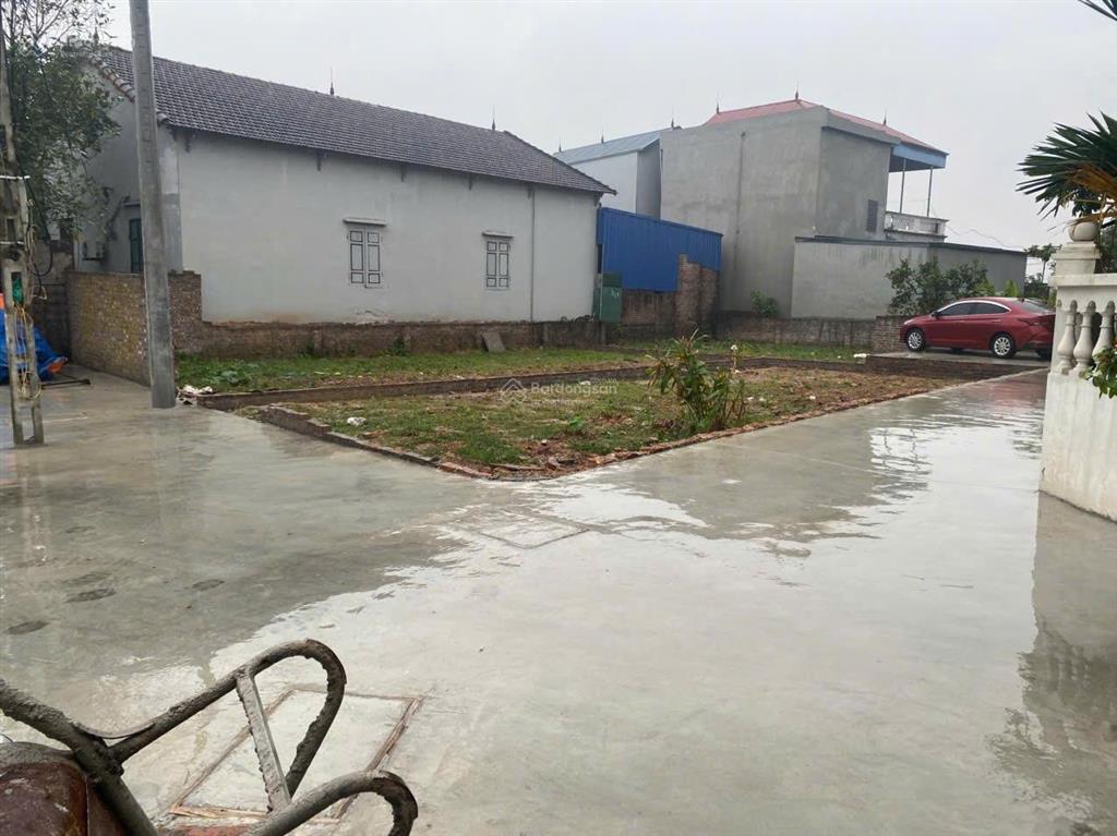 Bán 100m2 đất ở, lô góc, ô tô vào đất, cách đường 35 chỉ 420m, giá rẻ chỉ 2,1 tỷ