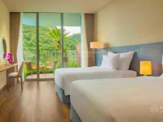 Chỉ 1,25 tỷ (giá 100%, bao phí) căn view núi, sổ đỏ , nhận nhà kinh doanh ngay