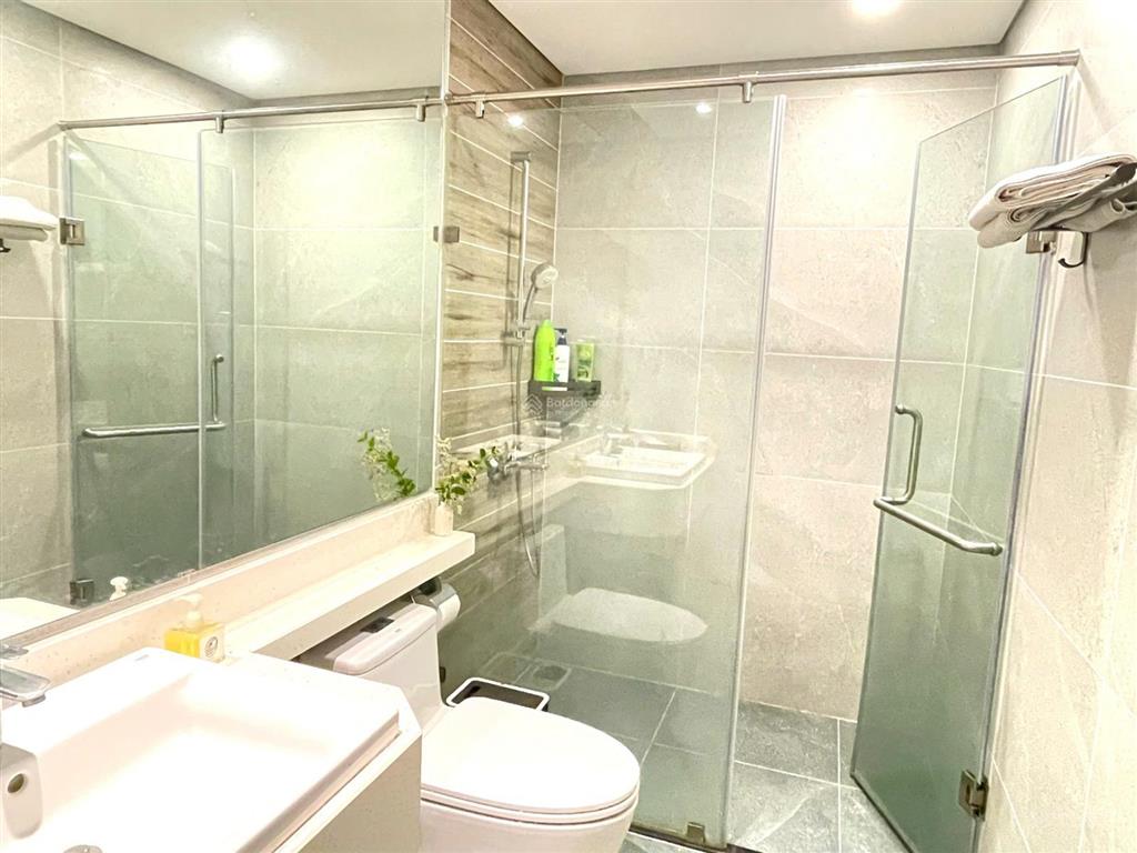 Hàng hiếm căn hộ 2pn có sân vườn riêng (garden villa), view panorama tuyệt đẹp ra vịnh đảo