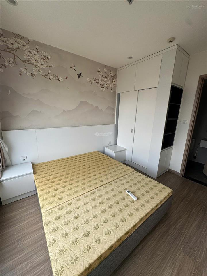 Bán căn hộ 2 phòng ngủ 2 vệ sinh 63m full nội thất view sông giá 3,5 tỷ