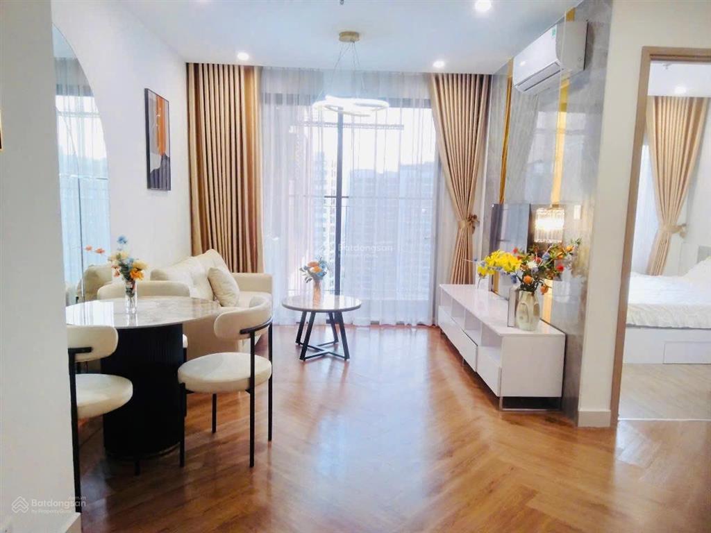 Bán gấp 1n+ toà s206 giá chỉ 2,4 tỷ, full đồ, sẵn sổ