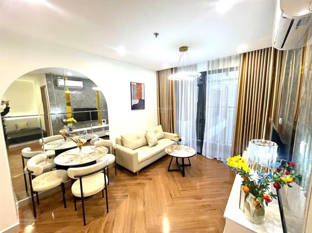 Bán gấp 1n+ toà s206 giá chỉ 2,4 tỷ, full đồ, sẵn sổ