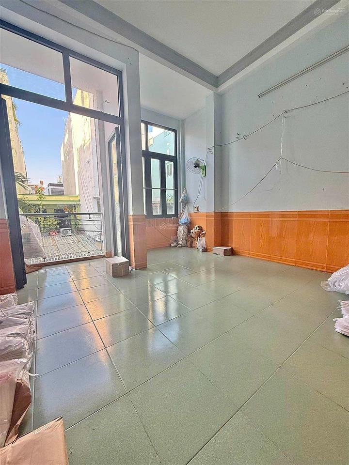 Nhà tân bình  hxh 8m thông  3 tầng btct  dòng tiền 14tr  nhỉnh 9 tỷ