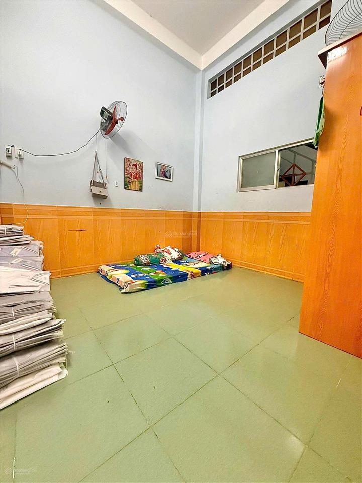 Nhà tân bình  hxh 8m thông  3 tầng btct  dòng tiền 14tr  nhỉnh 9 tỷ