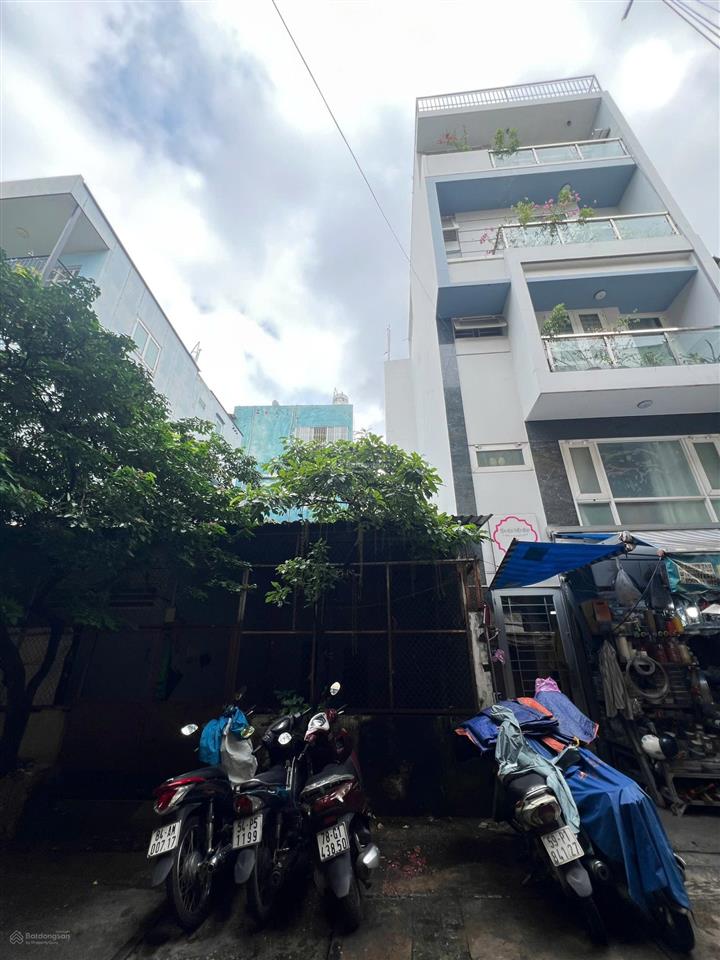 Giá tốt chốt tuần 5.9 tỷ  tặng gpxd 5 tầng  ngang khủng 7.2m  trung tâm quận 3, hiếm có căn thứ 2!