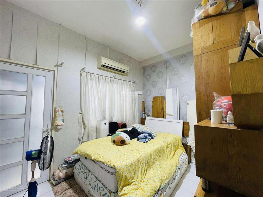 Bán nhà quận 10 cách mạng tháng tám  62m  ngang 4,5m  2 mặt hẻm  giảm 900 triệu, chỉ 7,99 tỷ