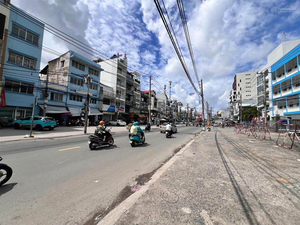 Bán nhà quận 10 cmt8  95m  ngang 6m nở hậu  4 tầng  nhỉnh 8 tỷ