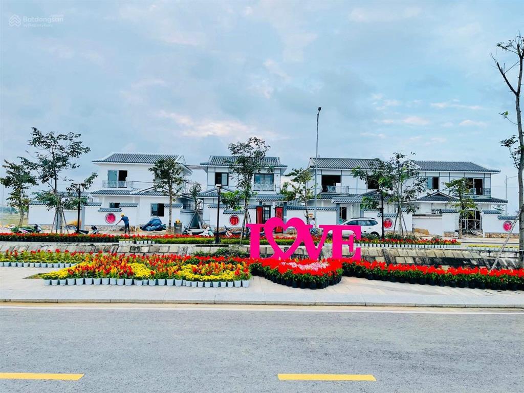 Vịnh an hòa  cl31 đối diện đất thương mại dịch vụ chỉ 2,15 tỷ   0905 009 ***