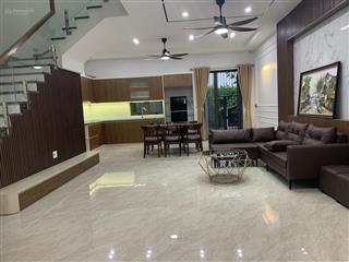 Cho thuê nhà 3 tầng phù hợp làm văn phòng, kinh doanh hoặc ở