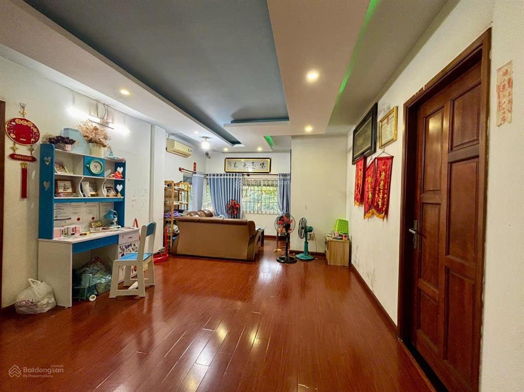 Nhà mặt phố d35, an phú, thuận an, bình dương, giá cực chất 10 tỷ 200tr. 180 m2