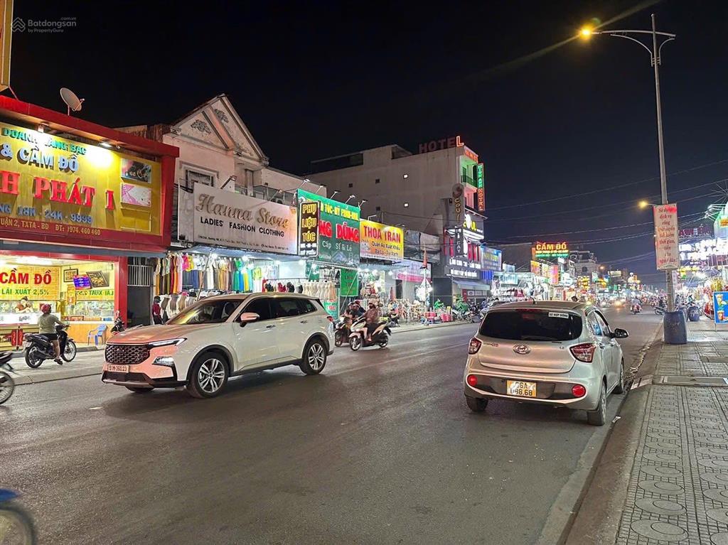 Bán gấp nhà mặt phố tại đường d1, an phú, thuận an, bình dương, 7,35 tỷ, 100m2