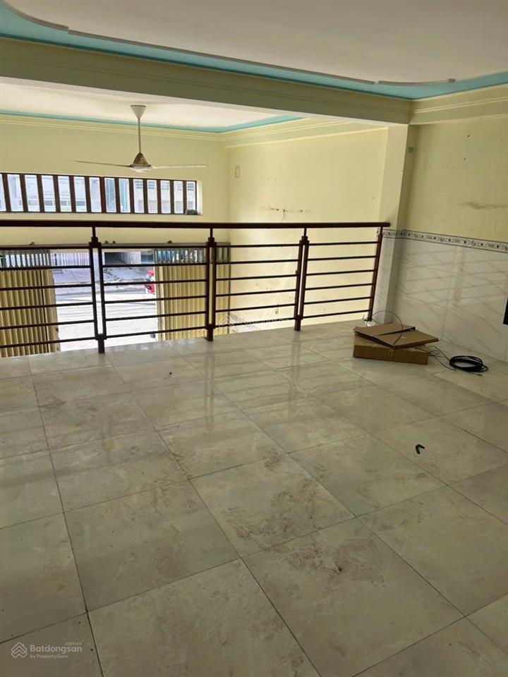 Bán nhbán nhà mặt phố đường na12, thuận giao, thuận an, bình dương, 6,2 tỷ, 150m2 giá tốt chính chủ