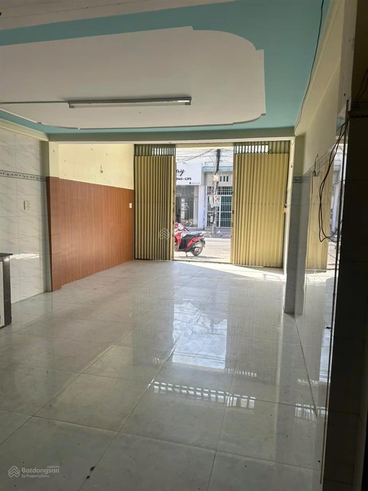 Bán nhbán nhà mặt phố đường na12, thuận giao, thuận an, bình dương, 6,2 tỷ, 150m2 giá tốt chính chủ