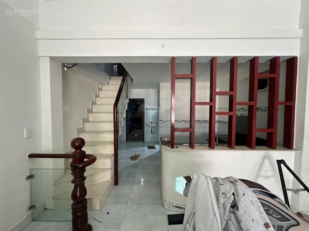 Bán gấp nhà mặt phố 150m2, 5,9tỷ ở phường thuận giao, thành phố thuận an, bình dương