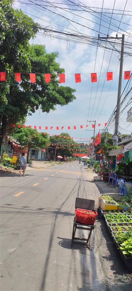 Nhà mặt phố tại d16, an phú, thuận an, giá siêu hời 5tỷ650 triệu, 150m2