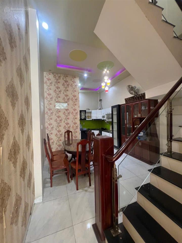 Bán nhà mặt phố đường d35, phường an phú, 5tỷ750 triệu, 150m2, view đẹp, giá cực chất