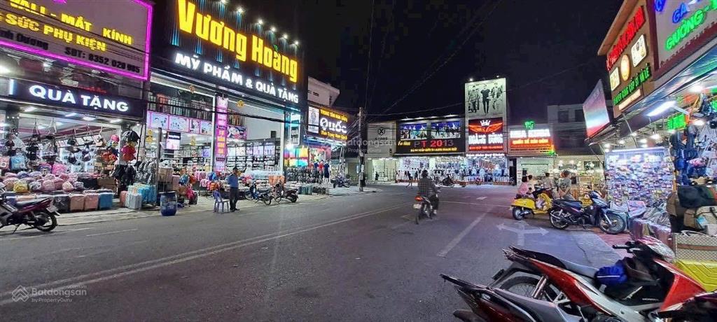 Bán nhà mặt phố tại d5, an phú, 6,5 tỷ, 150m², 1pn, 1wc, mặt tiền 12m