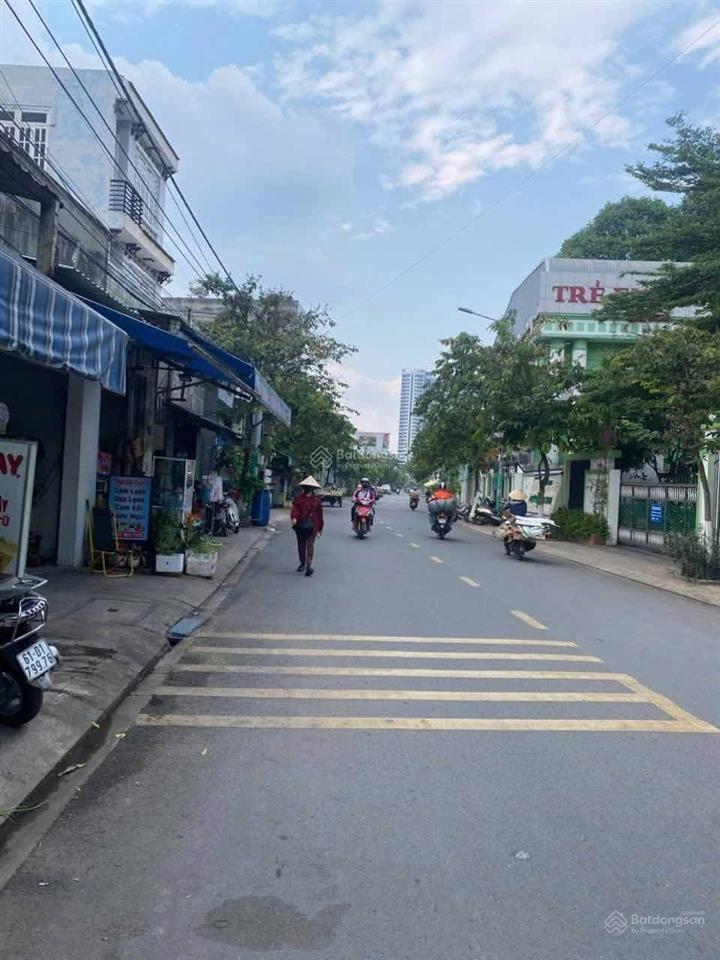Bán nhà mặt phố ở an phú, 8,8 tỷ, 280 m2, 30pn + 30wc + 1 tầng