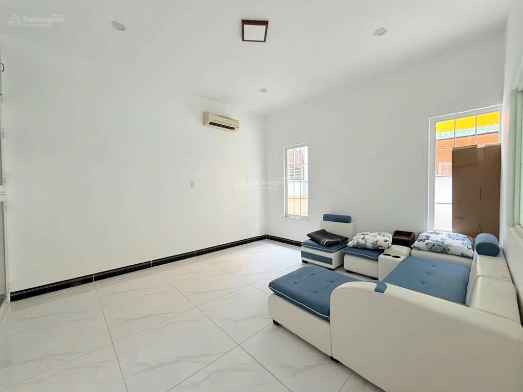 Bán nhà mặt phố tại d35, an phú, 10,5 tỷ, 180m² đẹp, nhiều tiện ích