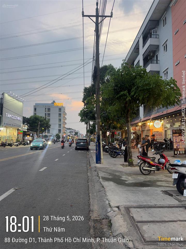 Bán nhà mặt phố tại d1, an phú, tp.thuận an, 18,5 tỷ, 200m2
