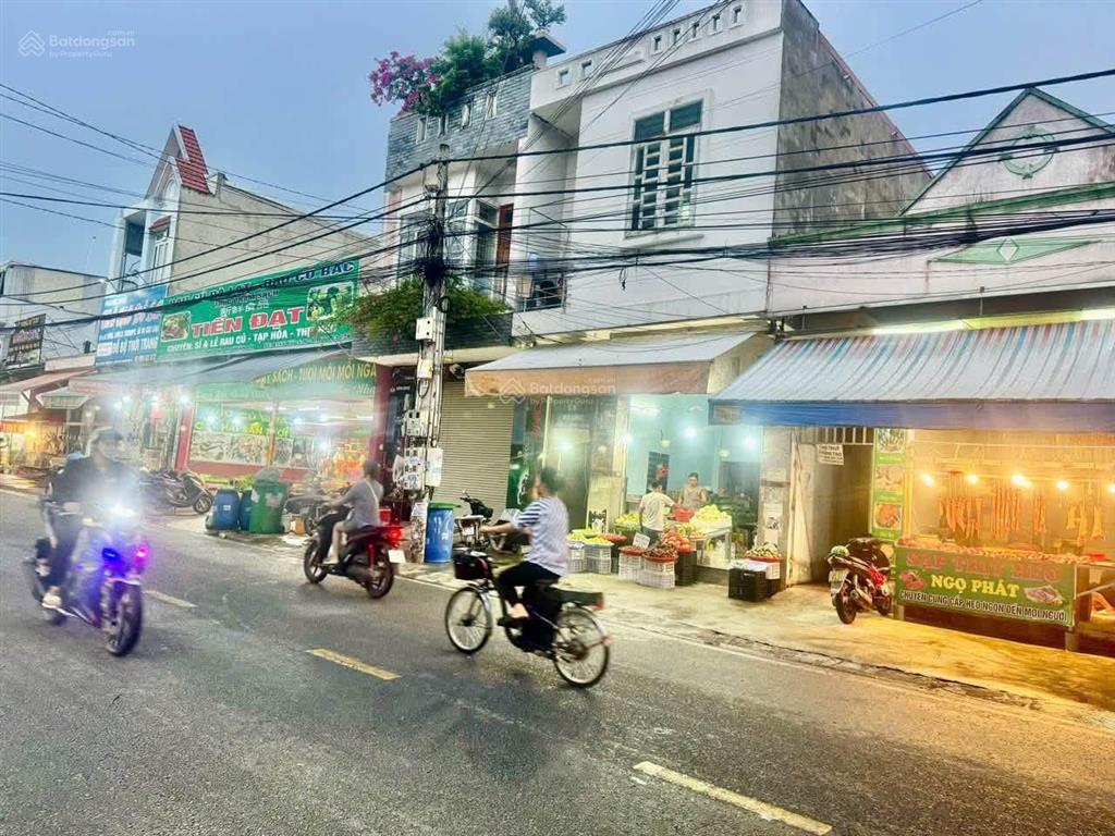 Bán nhà mặt phố view đẹp tại d11, an phú, thuận an, 7,9 tỷ, 150m2